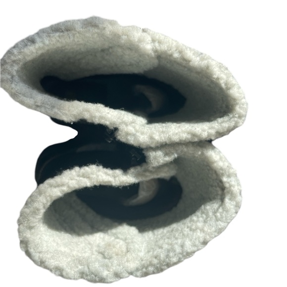 New Women's White Mountain boots with side sizzlers and design. Size 6.5M - Picture 4 of 7